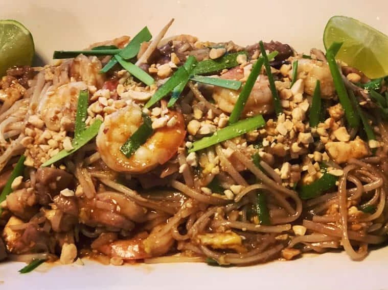 Chicken and Prawn Pad Thai Chicken and Prawn Pad Thai